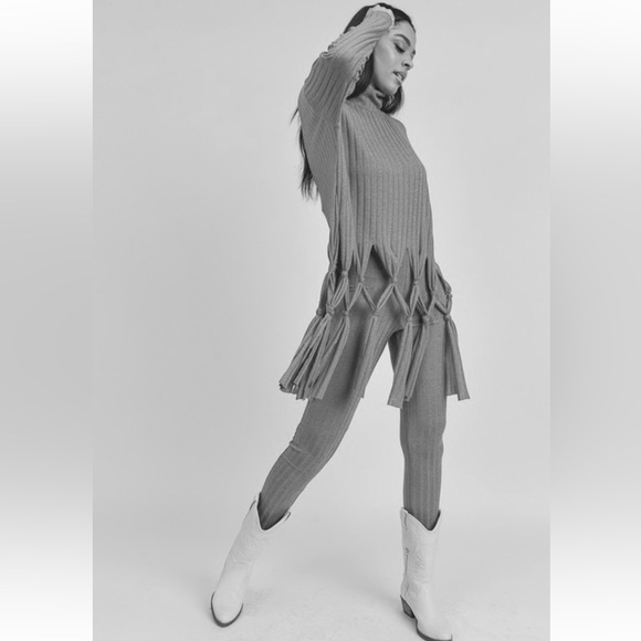 Fabulous Boho Two Piece Fringe Top Set - Picture 3 of 7